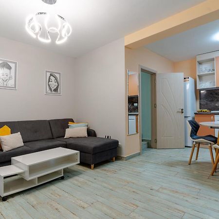 Mirela Guest Apartment Veliko Tŭrnovo Exterior photo
